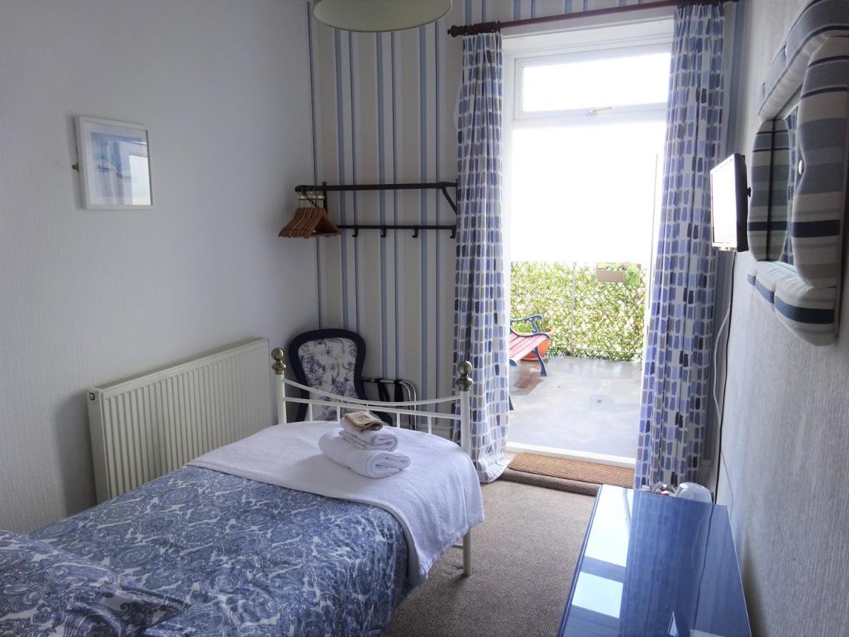 Shipping Lanes Hotel Morecambe Bagian luar foto
