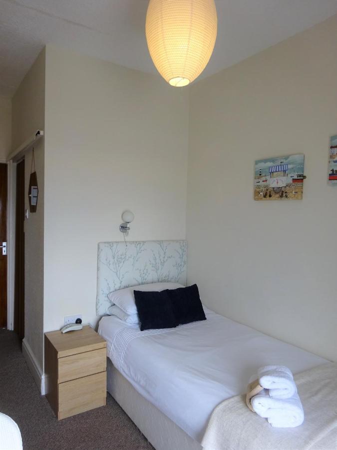 Shipping Lanes Hotel Morecambe Bagian luar foto