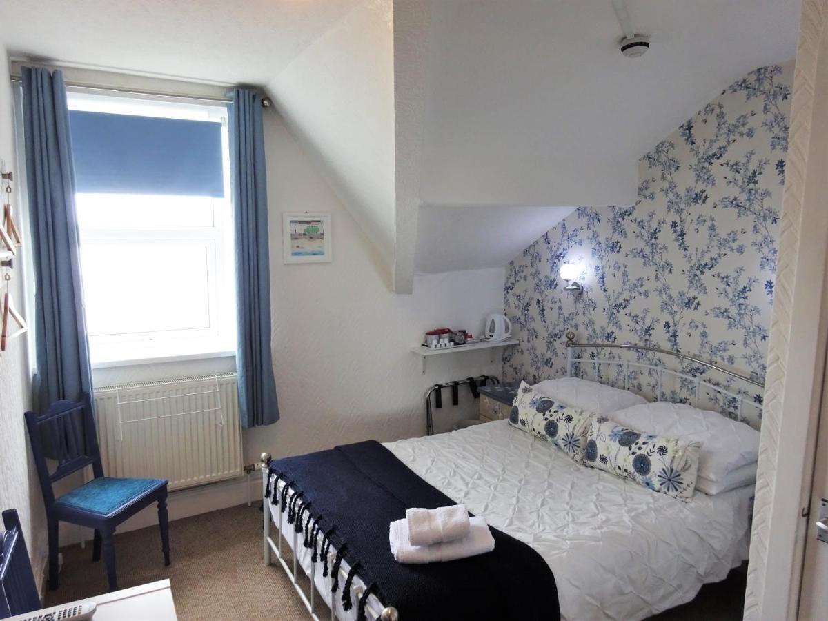 Shipping Lanes Hotel Morecambe Bagian luar foto