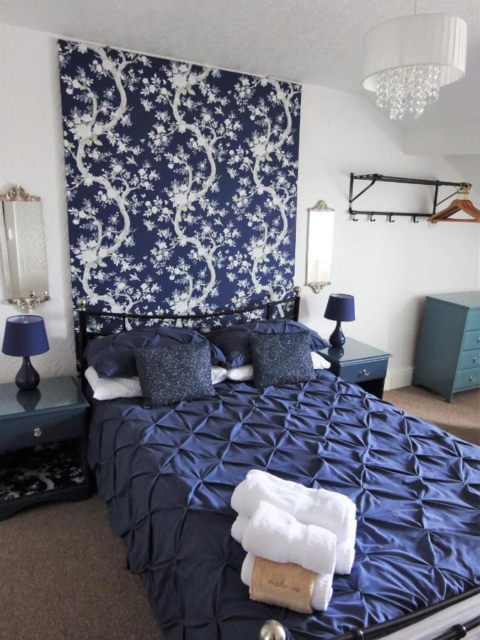 Shipping Lanes Hotel Morecambe Bagian luar foto