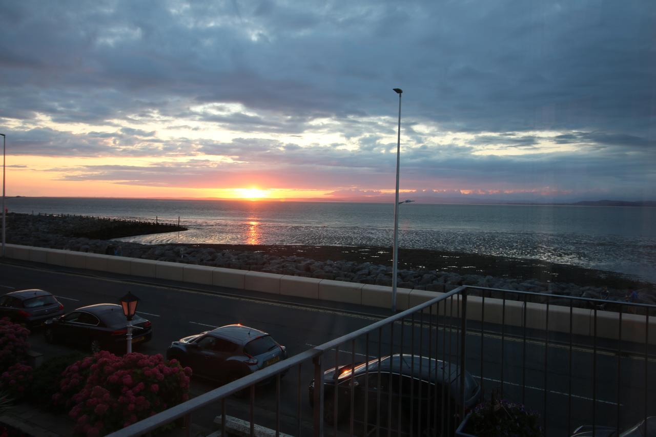 Shipping Lanes Hotel Morecambe Bagian luar foto