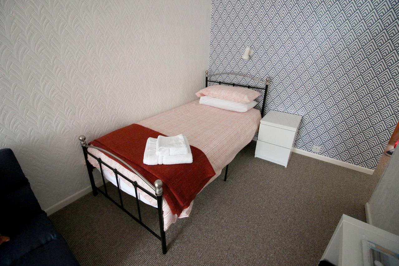 Shipping Lanes Hotel Morecambe Bagian luar foto